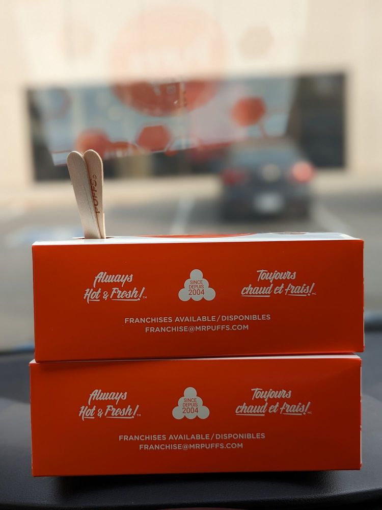MR. PUFFS Updated September 2024 168 Photos & 15 Reviews 1425 Dundas Street E, Mississauga
