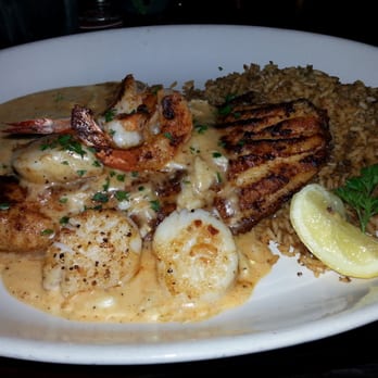 Pappadeaux Seafood Kitchen - Seafood Near Me - Phoenix, Arizona