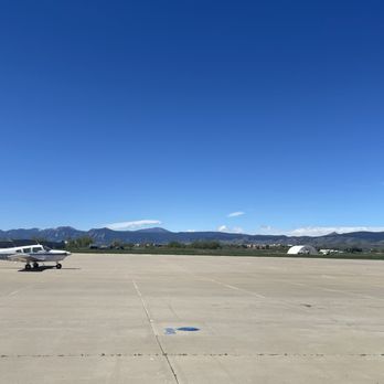 Flight Deck Grill - beautiful mountain view! - American Near Me - Longmont, Colorado