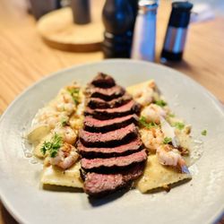 Steak & Ravioli Bianco