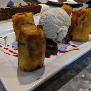 Quercus - Fried plantains and ice cream - Mediterranean Near Me - Villa de Juárez, BCN Quercus - Fried plantains and ice cream - Mediterranean Near Me - Villa de Juárez, BCN