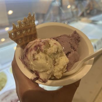 Jeni's Splendid Ice Creams - Ice Cream & Frozen Yogurt Near Me - Nashville, Tennessee Jeni's Splendid Ice Creams - Ice Cream & Frozen Yogurt Near Me - Nashville, Tennessee