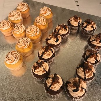 Lush Dessert Bar - 40th Birthday Catering - Desserts Near Me Lush Dessert Bar - 40th Birthday Catering - Desserts Near Me
