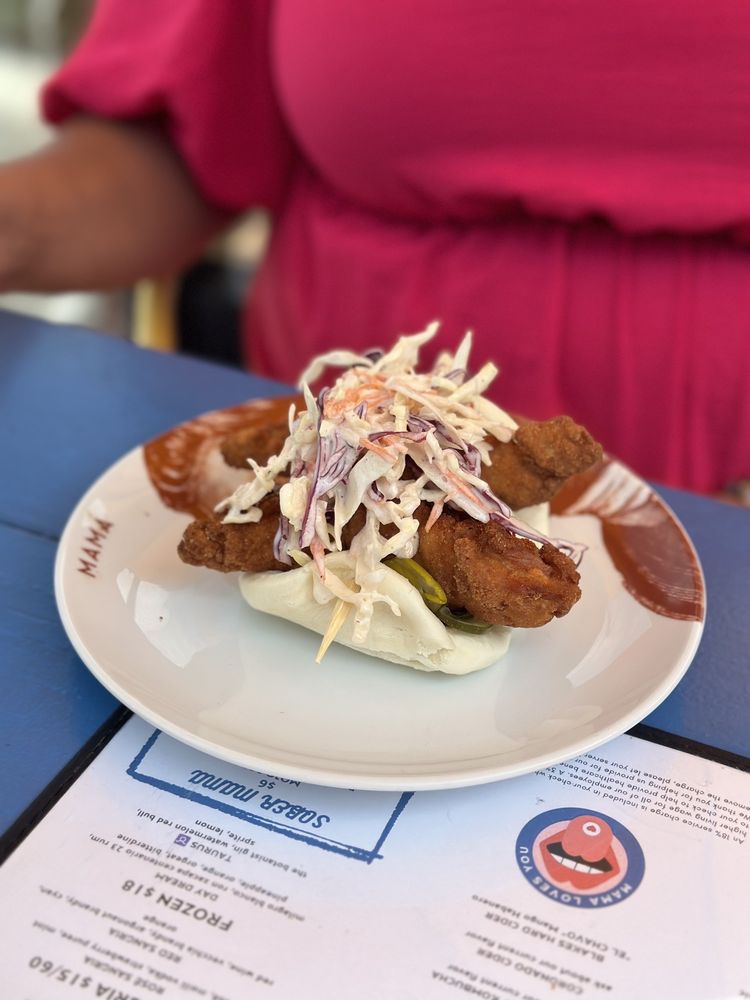 MAMA SHELTER ROOFTOP BAR 6500 Selma Ave, Los Angeles, California