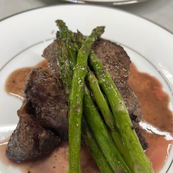 Zoe's Table - Filet mignon. - Caterers Near Me - San Luis Obispo, California Zoe's Table - Filet mignon. - Caterers Near Me - San Luis Obispo, California