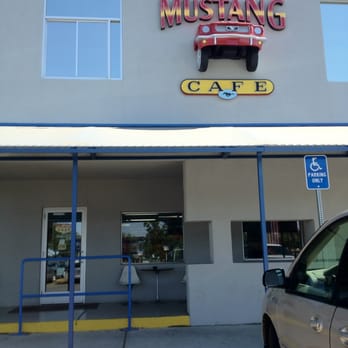 Mustang Cafe - Front of building. - Cafes Near Me - Albuquerque, New Mexico