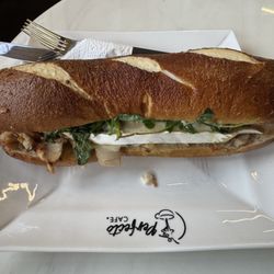 Perfecto Cafe - Turkey and Brie