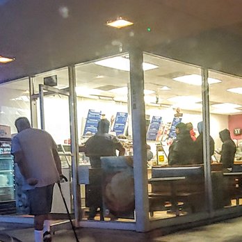Baskin-Robbins - Its crowded...gotta wait a minute - Ice Cream & Frozen Yogurt Near Me - Vallejo, California Baskin-Robbins - Its crowded...gotta wait a minute - Ice Cream & Frozen Yogurt Near Me - Vallejo, California