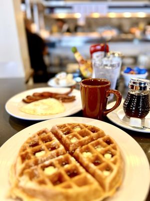 Cozy Corner Restaurant & Pancake House by null