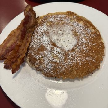 Cristy's - Pancake with side bacon - Breakfast & Brunch Near Me - Westbrook, Connecticut