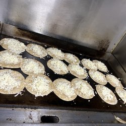 Taqueria La Flor de Jalisco - Quesadillas