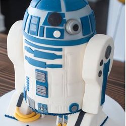 Kat's Kakery - R2D2 cake