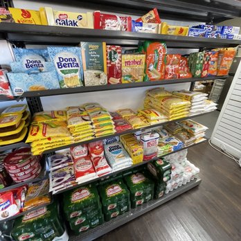 Araras Coffee & More - Snackkkks! - Coffee & Tea Near Me - White Plains, New York