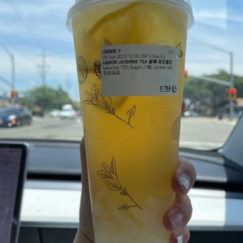 B Cafe - LEMON JASMINE TEA - Bubble Tea Near Me - San Jose, California B Cafe - LEMON JASMINE TEA - Bubble Tea Near Me - San Jose, California