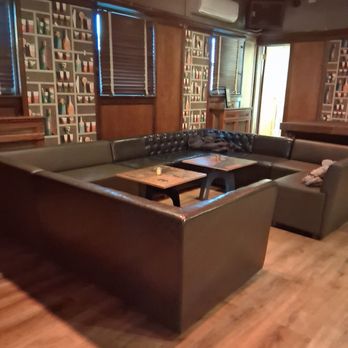 Goldy's Gems - Sitting area - Bars Near Me - Bay Shore, New York Goldy's Gems - Sitting area - Bars Near Me - Bay Shore, New York