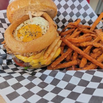 Grinderz - Bird's nest - Burgers Near Me - Huntington Beach, California Grinderz - Bird's nest - Burgers Near Me - Huntington Beach, California