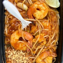 Shrimp pad Thai Medium spice