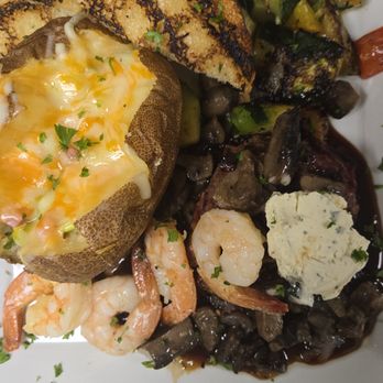 Seasons Cafe & Eatery - Cafes Near Me - Brooks, Alberta
