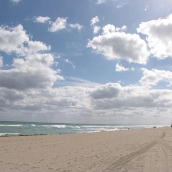 Hollywood Beach - Lovely Clouds above us - Beaches Near Me - Hollywood, Florida