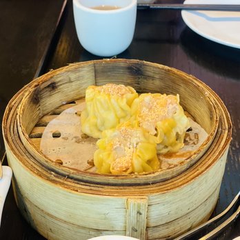 Han Palace - A2. Steamed Pork Dumpling Fresh Crab Roe - Dim Sum Near Me - McLean, Virginia Han Palace - A2. Steamed Pork Dumpling Fresh Crab Roe - Dim Sum Near Me - McLean, Virginia