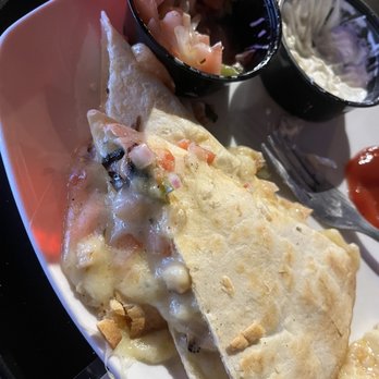 Lazy Chameleon - Tequila Lime Chicken Quesadilla - Seafood Near Me - Powell, Ohio