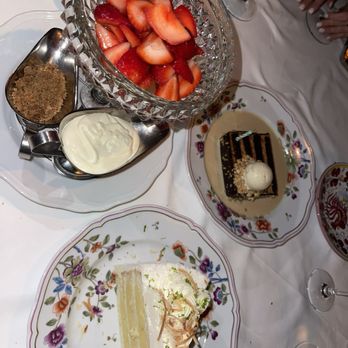 Carbone - Dessert - New American Near Me - Miami Beach, Florida