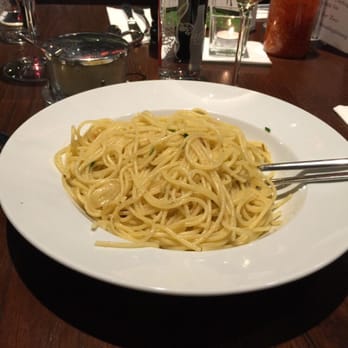 D'Lounge - Spagetti ole - Lounges Near Me - Vienna, 9