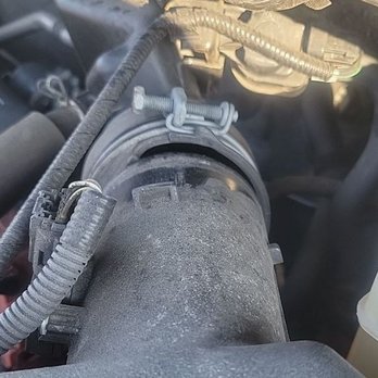 Jiffy Lube - This almost cost me a diagnostic fee at my local mechanic.  Tube not re-attached - Auto Repair Near Me - Pine Brook, New Jersey