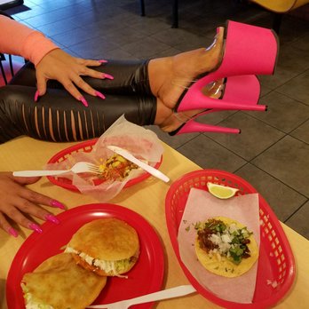 La Telera - The cutlery isn't the only thing plastic in this picture ohhhhh - Mexican Near Me - Houston, Texas La Telera - The cutlery isn't the only thing plastic in this picture ohhhhh - Mexican Near Me - Houston, Texas