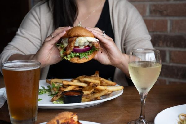 Green Mill Restaurant & Bar by null