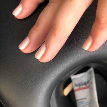 Lee Nail Salon - Not painted all the way around! - Nail Salons Near Me - Chicago, Illinois