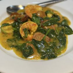 Elizabeth's Bar & Restaurant - Chourico with Shrimp Absolutely Delicious
