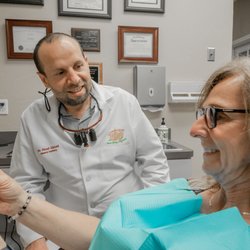 Davinci Dentistry & Implants - Your smile is our number one priority