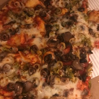 Mannie & Bo's Pizzeria - Pizza Near Me - Golden, Colorado Mannie & Bo's Pizzeria - Pizza Near Me - Golden, Colorado