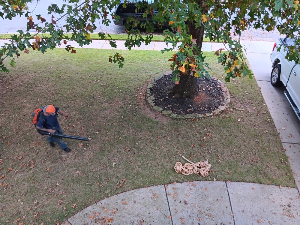 Slide of Drain rite gutter cleaning