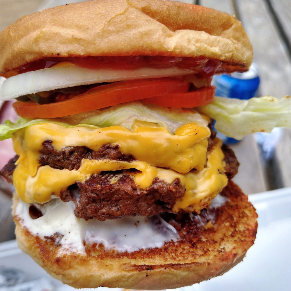Frisbee Burger - Double cheeseburger with everything, $9.00 + tax. Tastes like backyard burger, 3/5. - Food Trucks Near Me - Edmond, Oklahoma