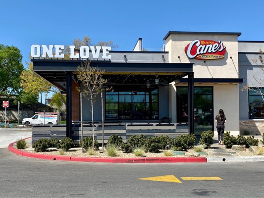 Raising Cane's Chicken Fingers by null
