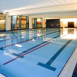 fitness & friends - 25 Meter Sportpool mit 6 Bahnen