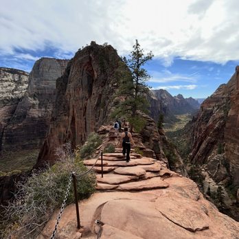 Graci May - Fora - Angel's Landing, Zion National Park, Utah - Travel Agents Near Me Graci May - Fora - Angel's Landing, Zion National Park, Utah - Travel Agents Near Me