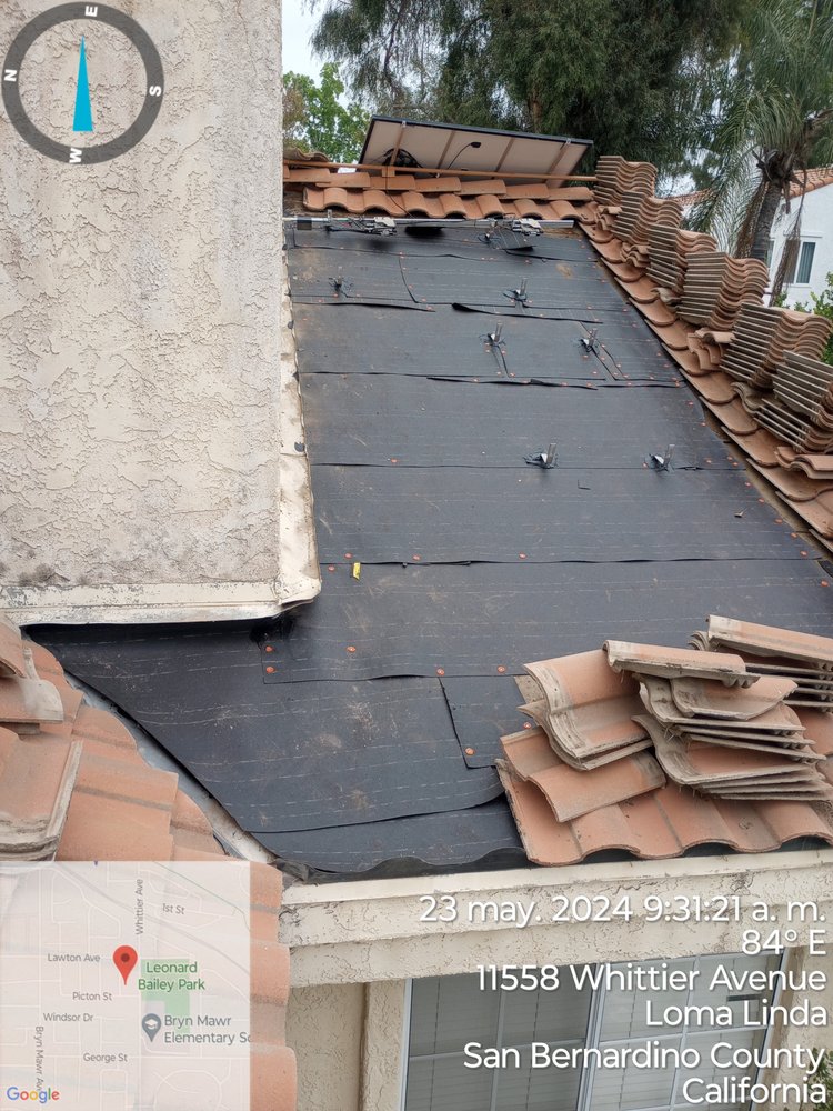 Slide of Johan Roofing