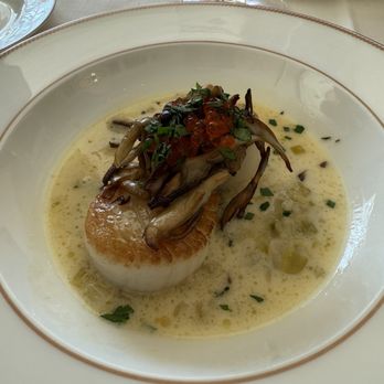 The Commodore - A Bartolotta Restaurant - Venues & Event Spaces Near Me - Hartland, Wisconsin