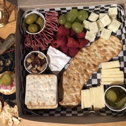Java And Scoops - Catering - Chacuterie board