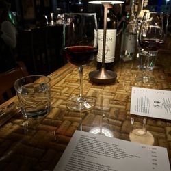 Palace Pub & Wine Bar