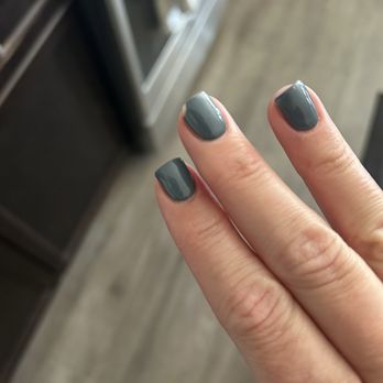 Blush Salon - Chipped nail. The owner had Galy redo the entire job at no cost - Nail Salons Near Me - Fresno, California