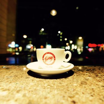 Espresso Vivace Roasteria - Latte in the throne - Coffee & Tea Near Me - Seattle, Washington Espresso Vivace Roasteria - Latte in the throne - Coffee & Tea Near Me - Seattle, Washington