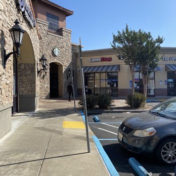 Skywest Commons Shopping Center - Shopping Centers Near Me - Hayward, California Skywest Commons Shopping Center - Shopping Centers Near Me - Hayward, California