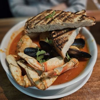 Seven Seas Bar and Grill - San Francisco cioppino - Seafood Near Me - Vista, California Seven Seas Bar and Grill - San Francisco cioppino - Seafood Near Me - Vista, California