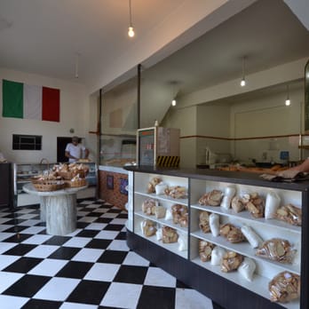 Carilo - Carilo - Bakeries Near Me - São Paulo, SP