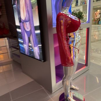 Savage X Fenty - Lingerie Near Me - Culver City, California