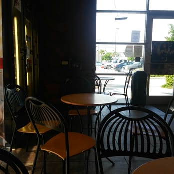 Cold Stone Creamery - Seating - Ice Cream & Frozen Yogurt Near Me - Elmwood, Louisiana Cold Stone Creamery - Seating - Ice Cream & Frozen Yogurt Near Me - Elmwood, Louisiana